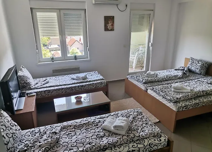 Hotel apartamentowy - Vila Kovilje Banja Koviljača